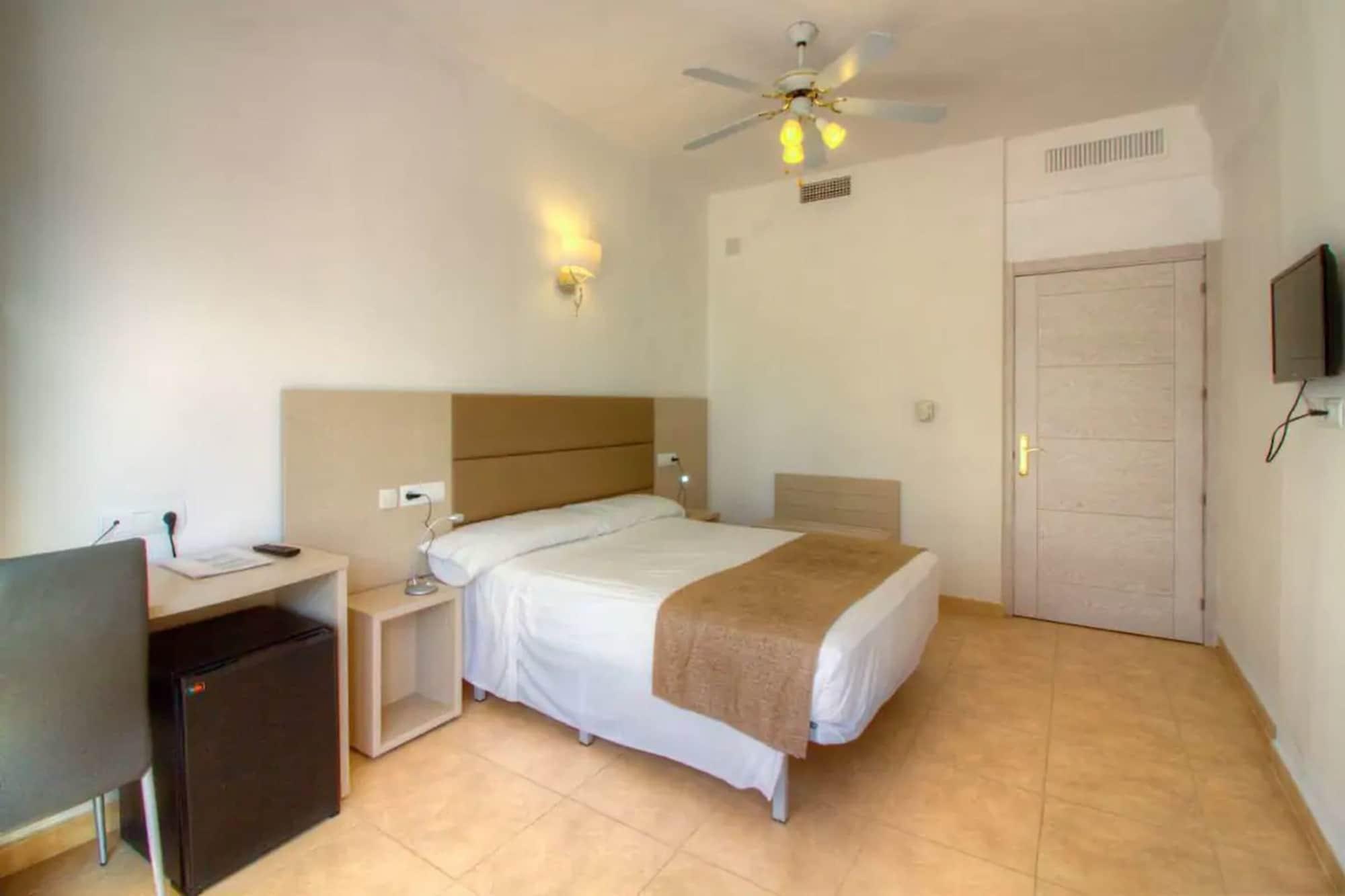 Hotel Lago Playa I เอสปุญอลส์ ภายนอก รูปภาพ