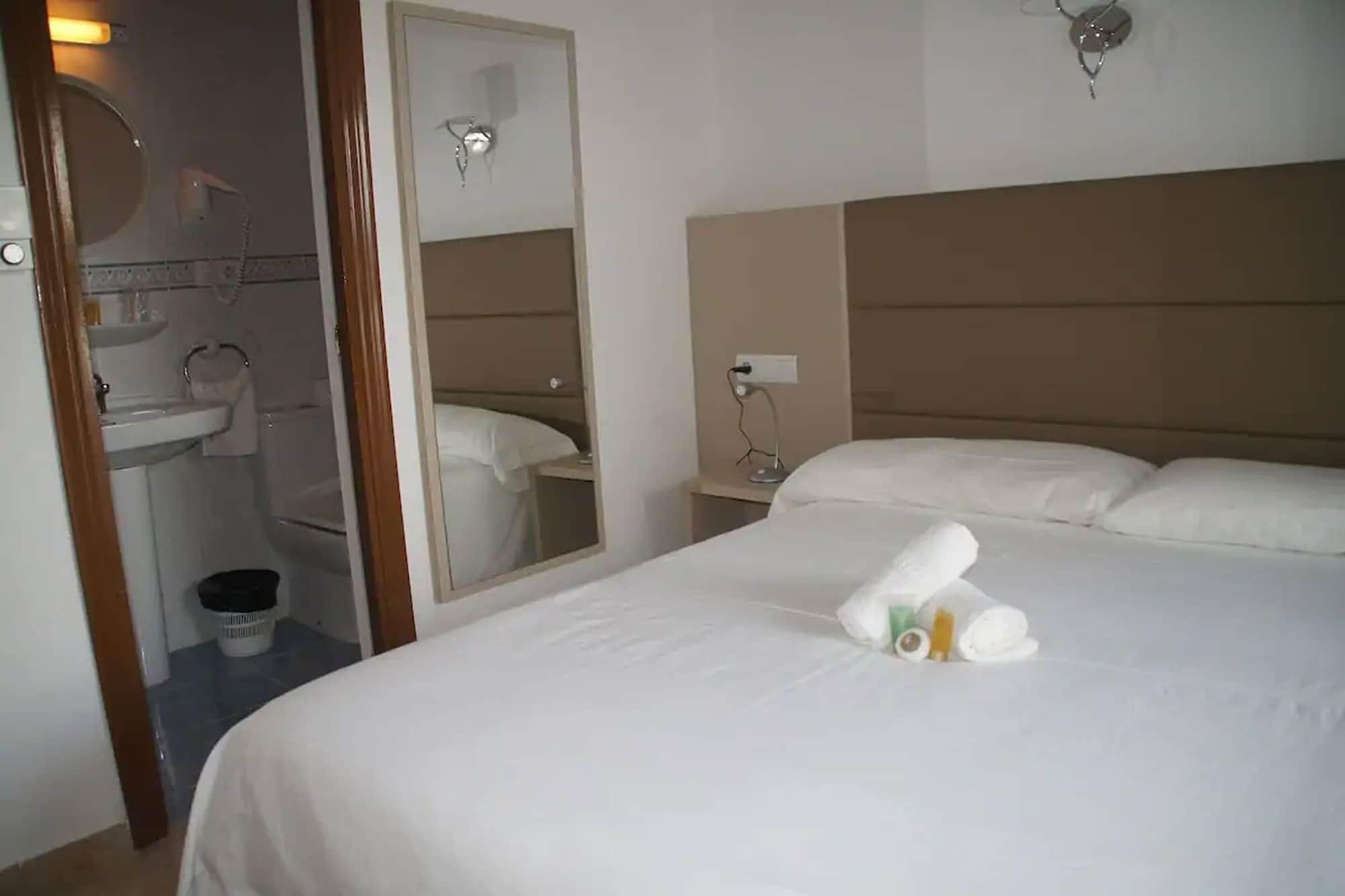 Hotel Lago Playa I เอสปุญอลส์ ภายนอก รูปภาพ